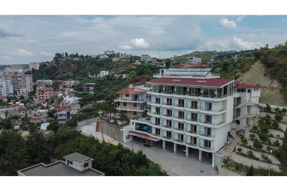Hotel - Për Qira - Kuzum Baba, Vlorë