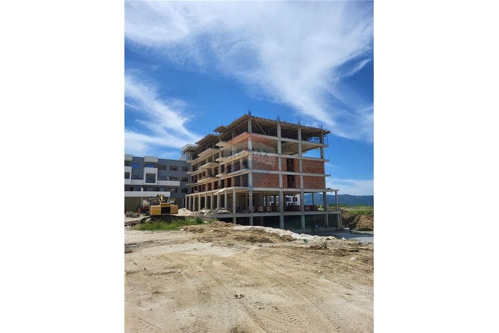 Apartament - Në Shitje - Rruga e Orikumit, Vlorë 3