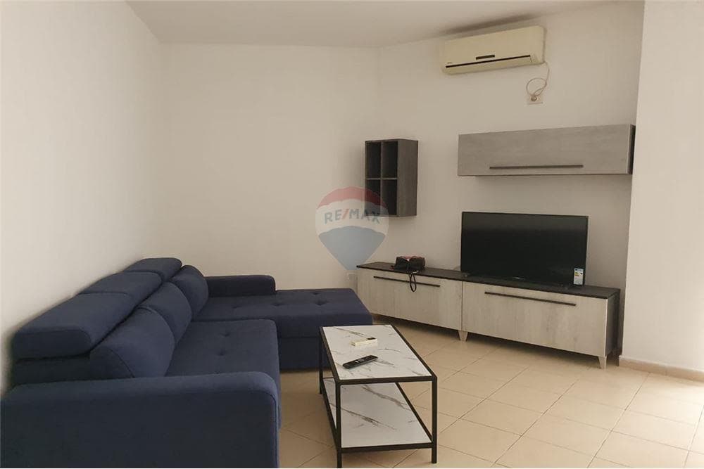 🏡 APARTAMENT 2+1+2 ME QIRA – PRANË CONAD, VLORË