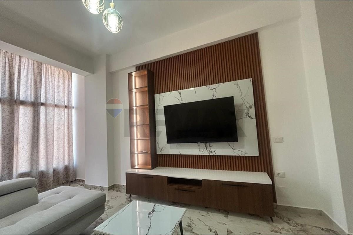 🏡 APARTAMENT 1+1 ME QIRA NË QENDËR TË VLORËS