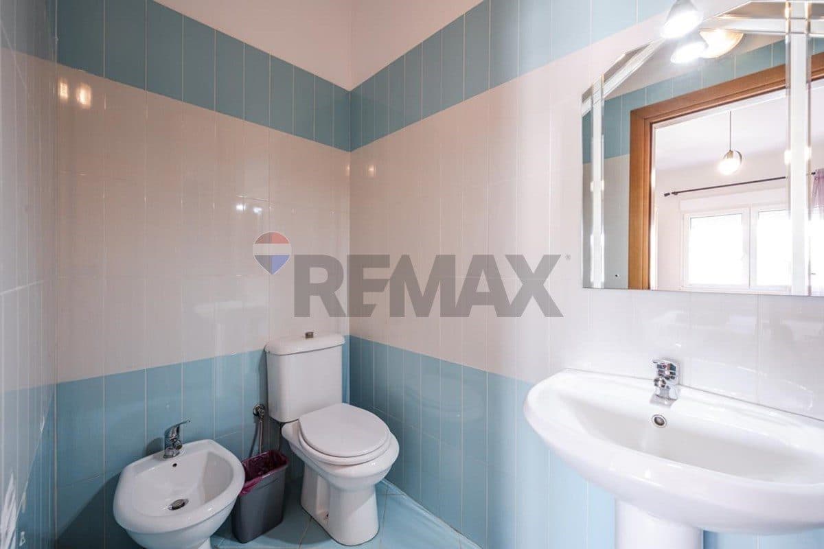 🏡 APARTAMENT 1+1 ME QIRA – PRANË CONAD, VLORË 4