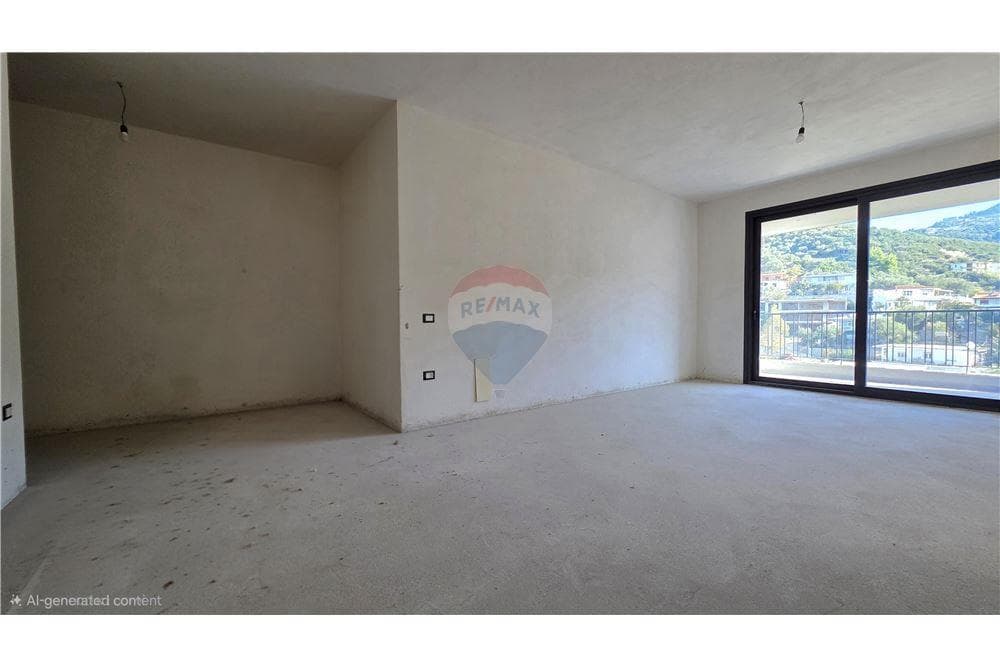 Apartament - Në Shitje - Lungo Mare, Vlorë 4