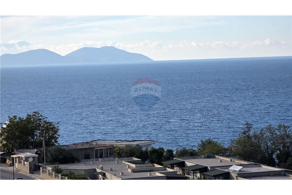 Apartament 1+1 me pamje nga deti prane Marina Bay 2