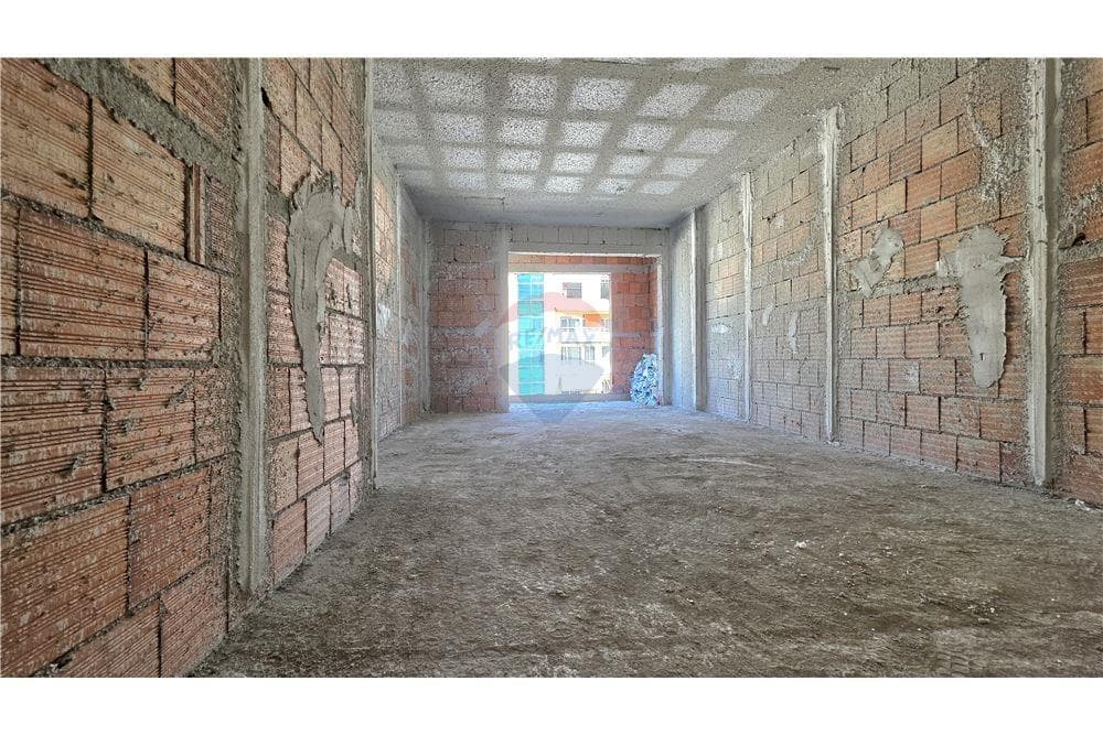 Apartament - Në Shitje - Vlorë, Vlorë 3