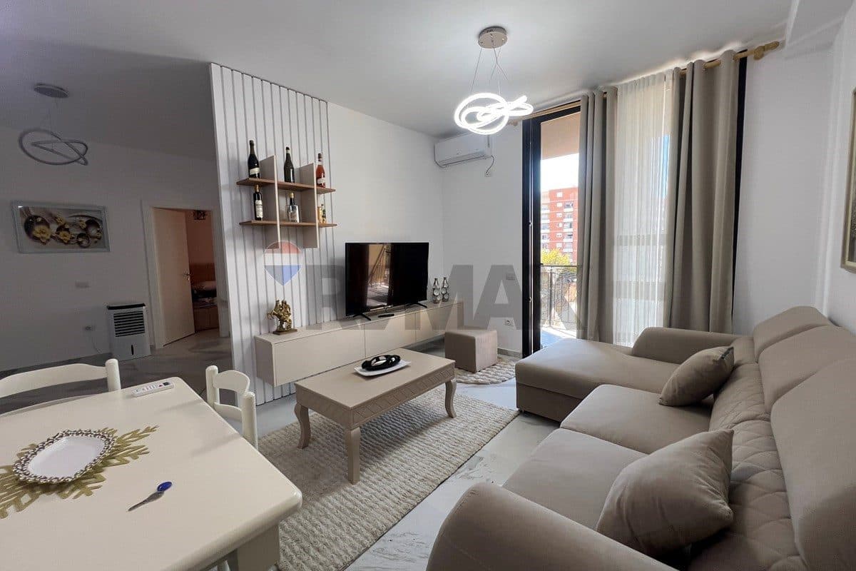 🏡 APARTAMENT 2+1 ME QIRA – PËRBALLË BOLV OIL, VLORË 4