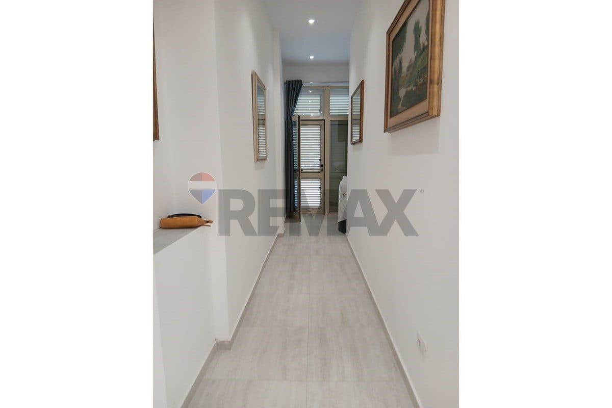 🏡 DUPLEKS 53 m² PËR SHITJE – PRANË SHKOLLËS “ISMAIL QEMALI”, VLORË