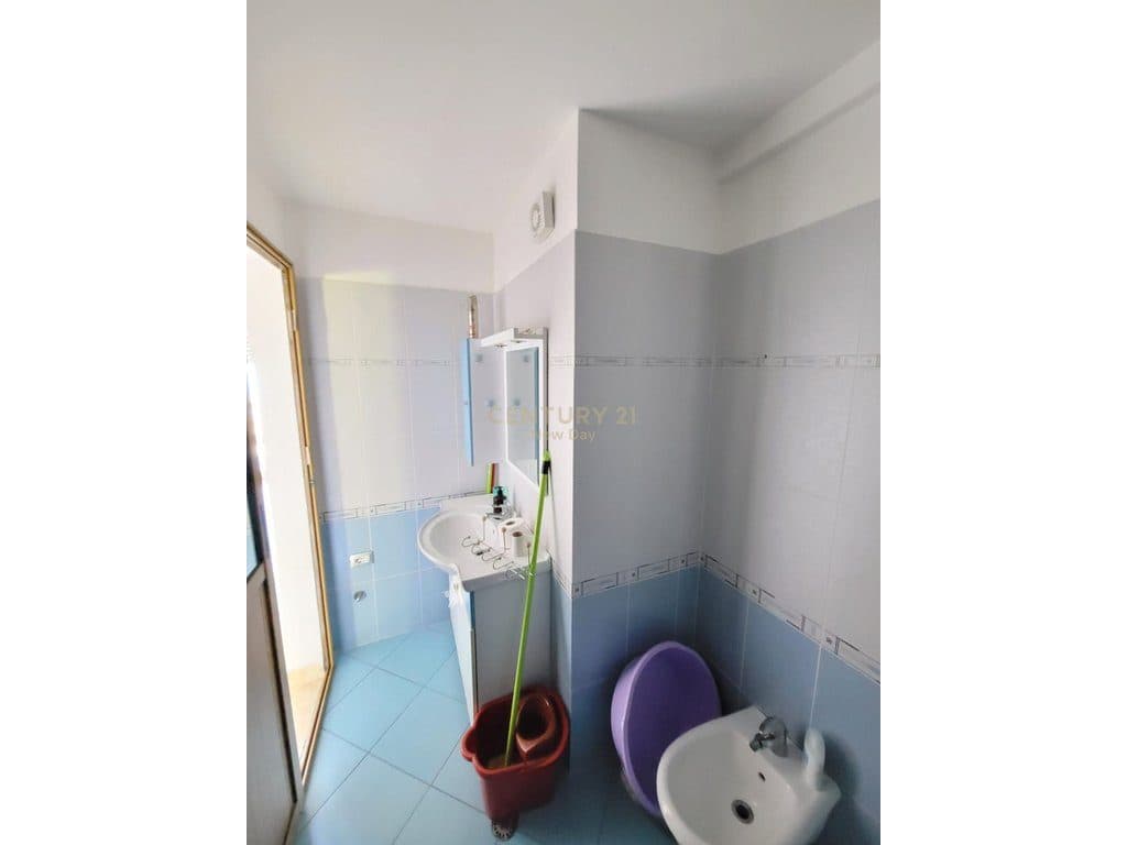 Shitet Apartament 2+1 me pamje Deti ne Currila 330,000€ | 110 m² 4