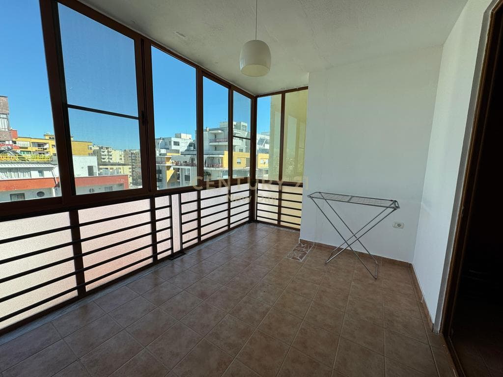 Apartament 1+1 Me Qira në Plazh, Durrës – 350€ | 66 m²