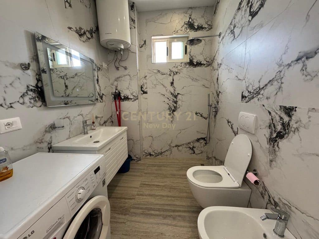 Apartament 1+1 Në Shitje në Plazh, Durrës - Çmimi sipas kërkesës | 59 m²