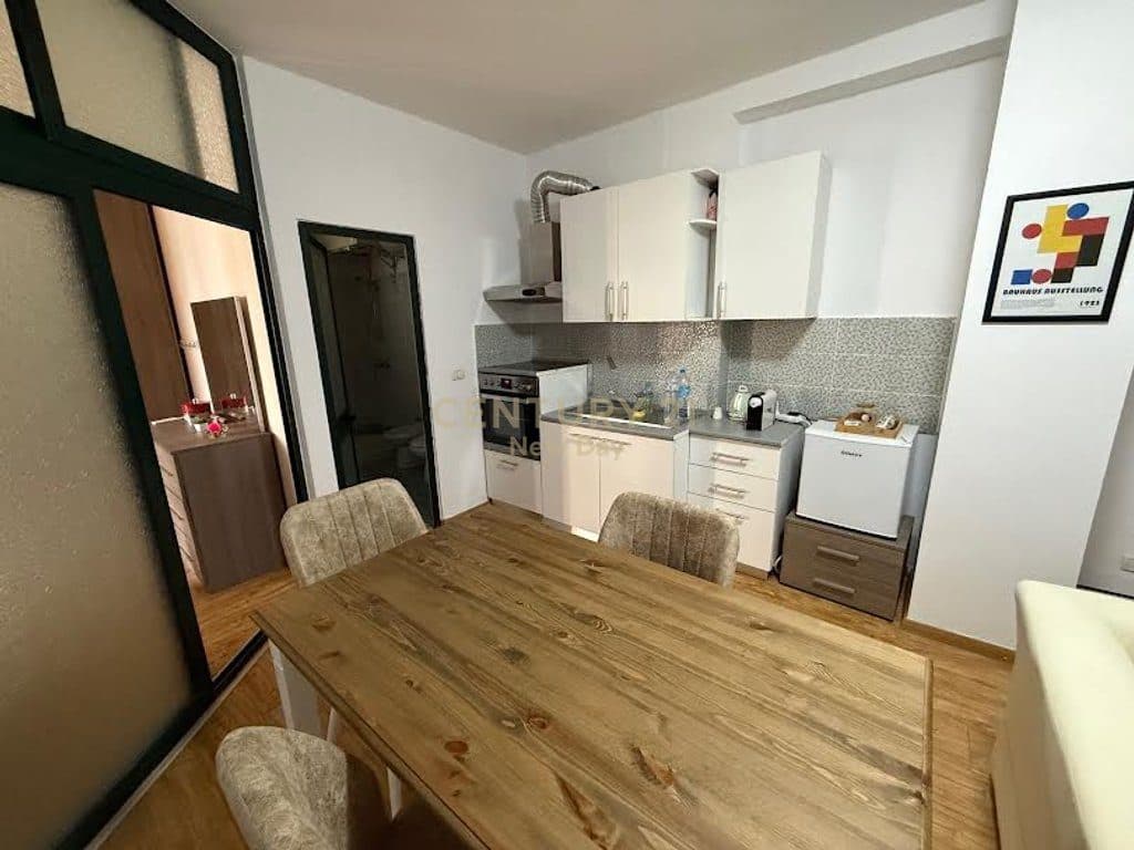 1+1 per qira ne plazh 3