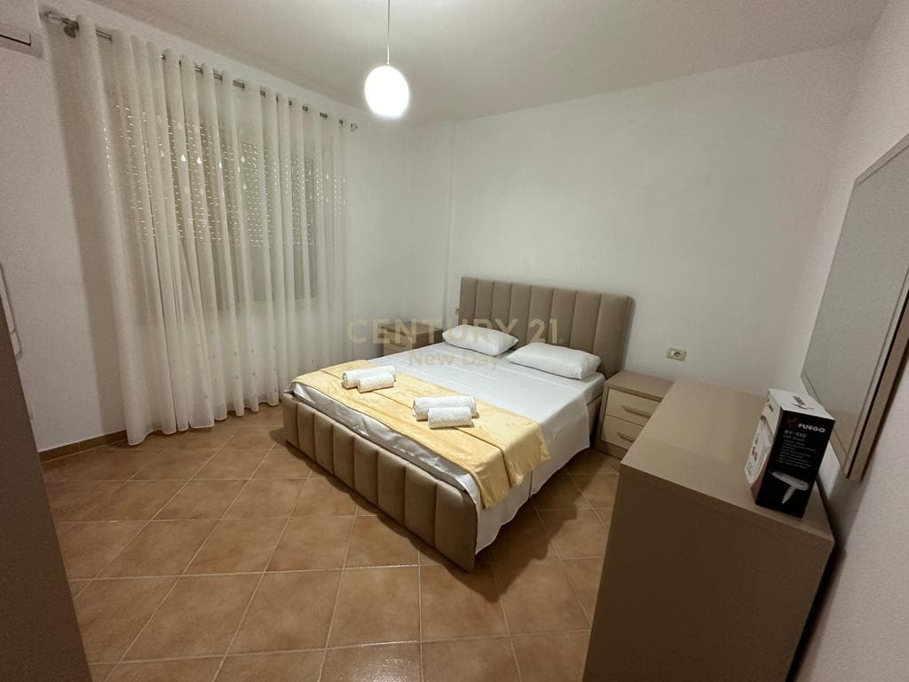 JEPET ME QIRA APARTAMENT 1+1 TE SHKEMBI I KAVAJES 2