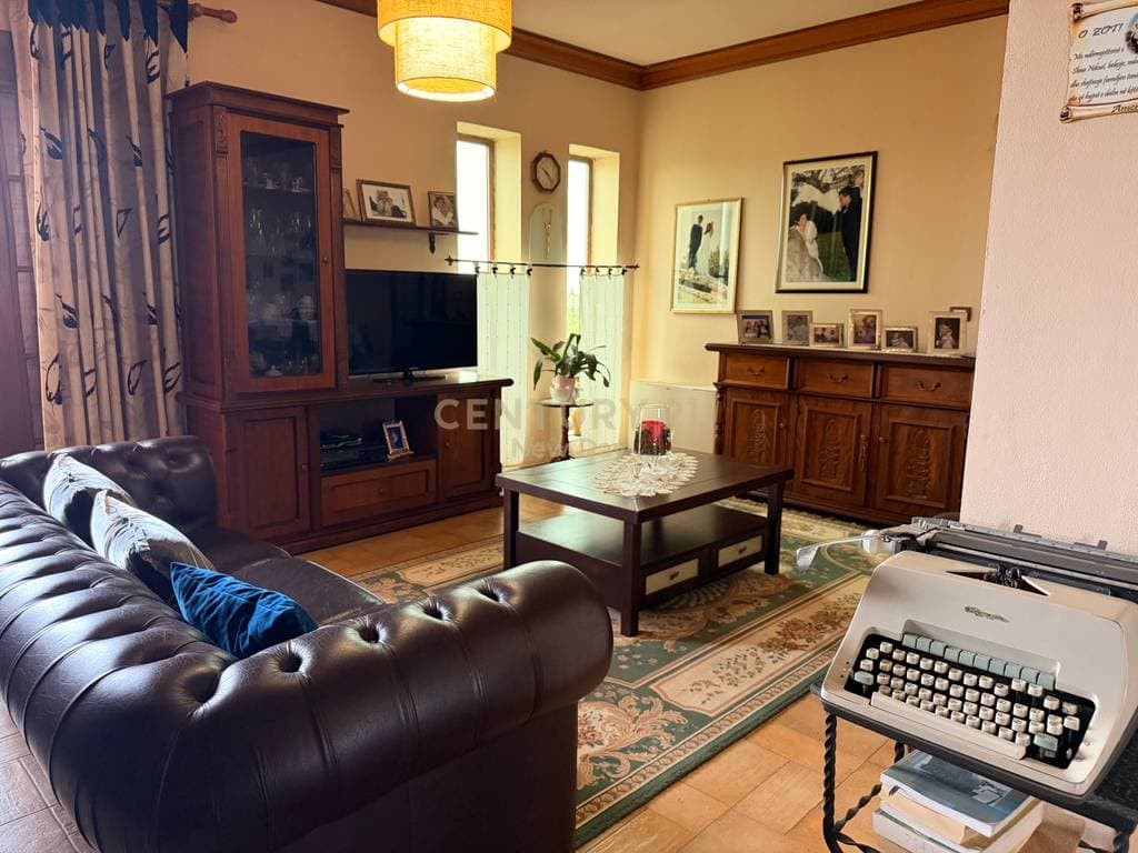 Shitet Vile në Kavajë - 250000€ | 1533 m²
