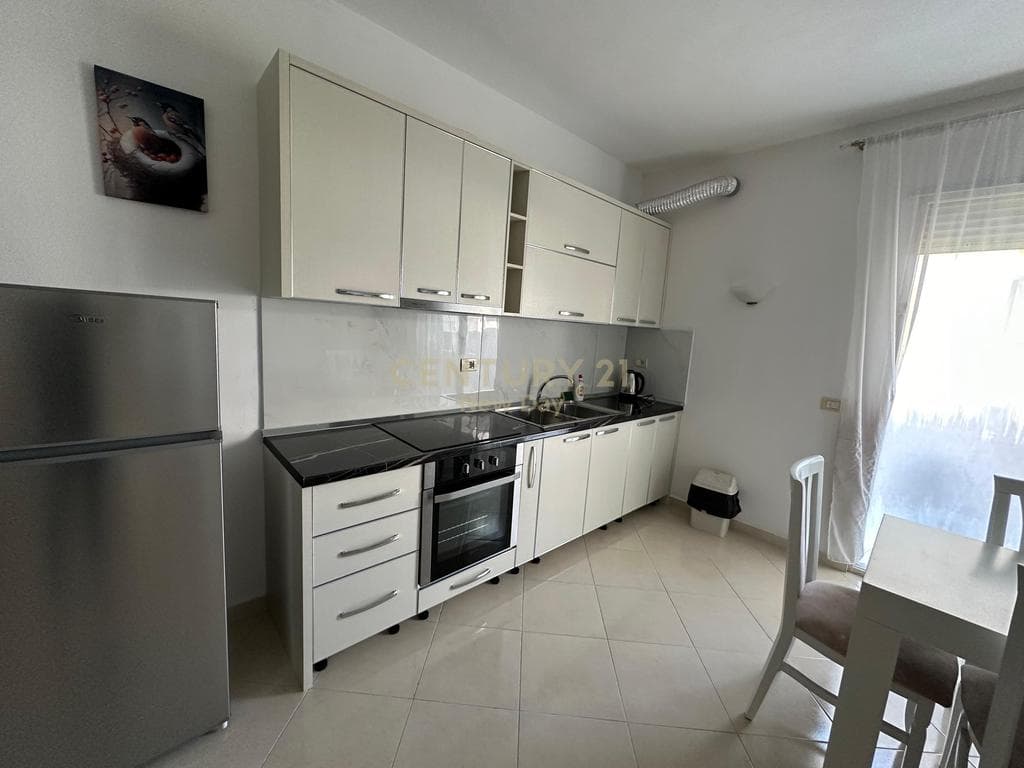 Apartament 1+1 Me Qira në Shkëmbi i Kavajës, Durrës - 310€ | 75 m² 3