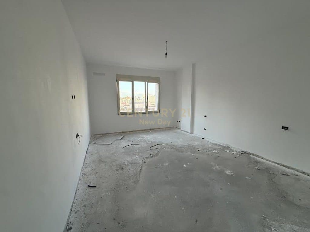 Apartament 2+1+2 per shitje. 4