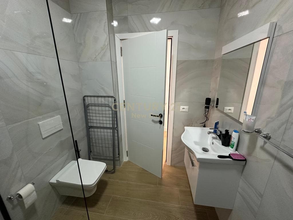 Shitet Studio ne Qerret me pamje deti - 90,000€ | 45 m²
