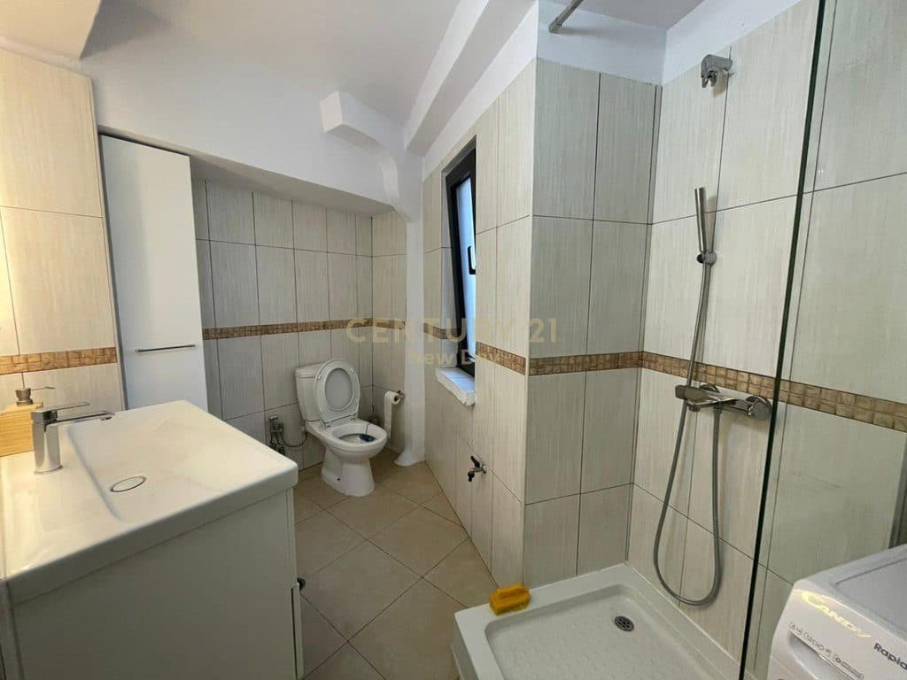 JEPET ME QIRA APARTAMENT 1+1 TEK STACIONI I TRENIT! 3