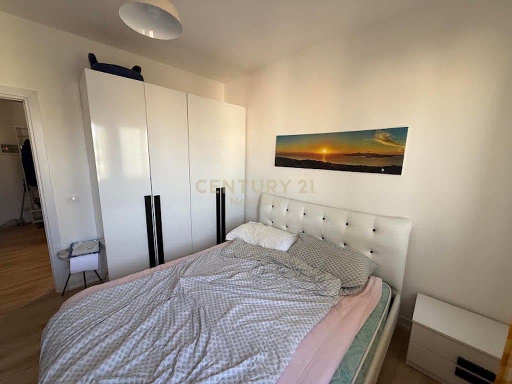 2+1 NE SHITJE PRANE KOMPLEKSIT FLORIDA 4