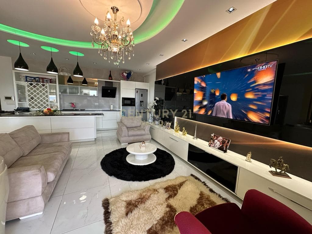 Shitet Apartament + Garazh me pamje deti Plazh, Durrës - 250,000€ 4