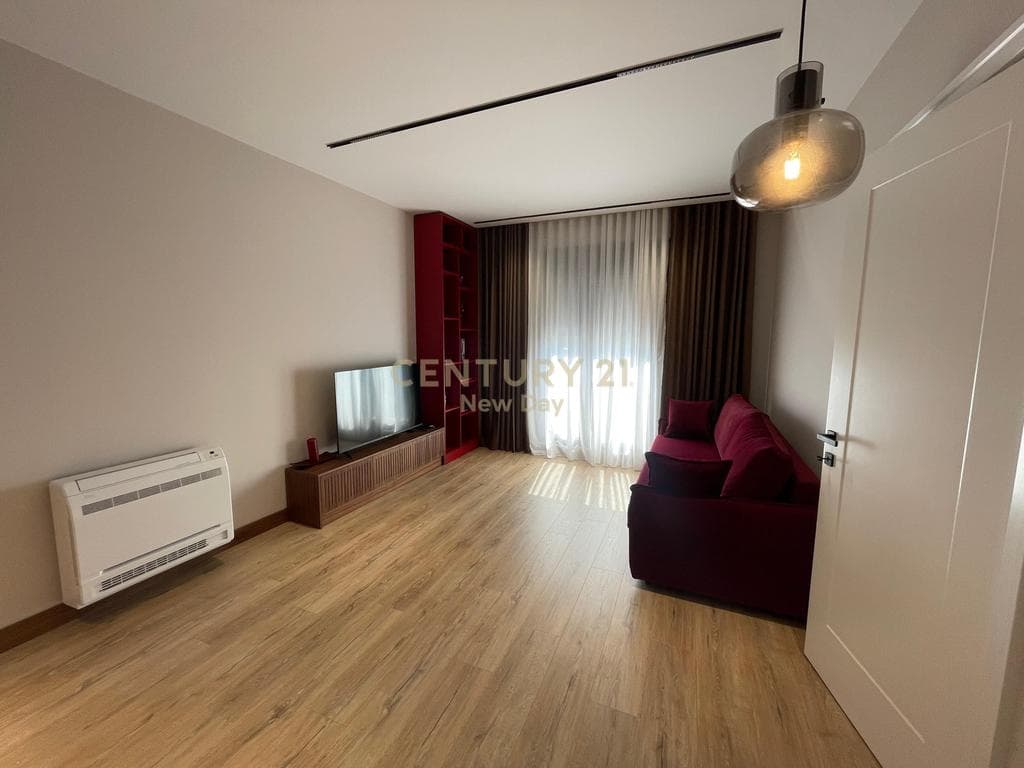 JEPET ME QIRA APARTAMENT 1+1 ME OBORR + PISHINE NE ARAPAJ!