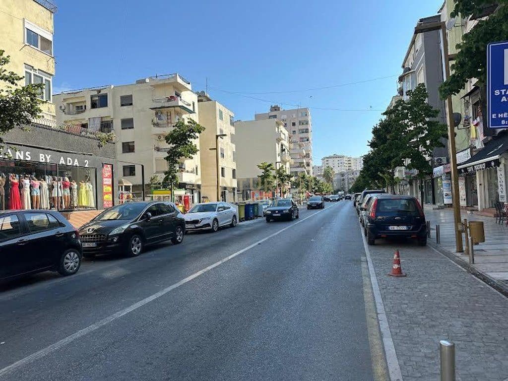 Ambient per shitje kati 0 1