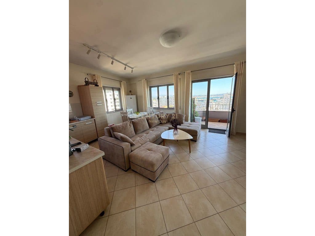 Apartament 2+1 me 2 tualete me qira pranë Tatimeve 4