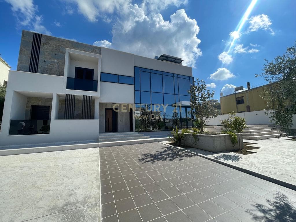 JEPET ME QIRA APARTAMENT 1+1 ME OBORR + PISHINE NE ARAPAJ! 2