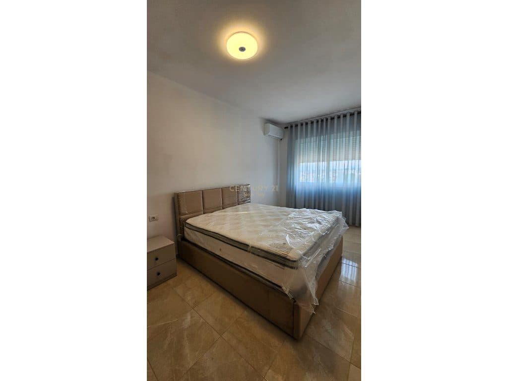 Apartament 2+1 me Qira pranë Plazhit, me Parking dhe Internet të Përfshirë 4