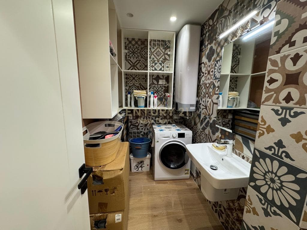 SHITET APARTAMENT 2+1+2T NE MALIN E ROBIT! 2