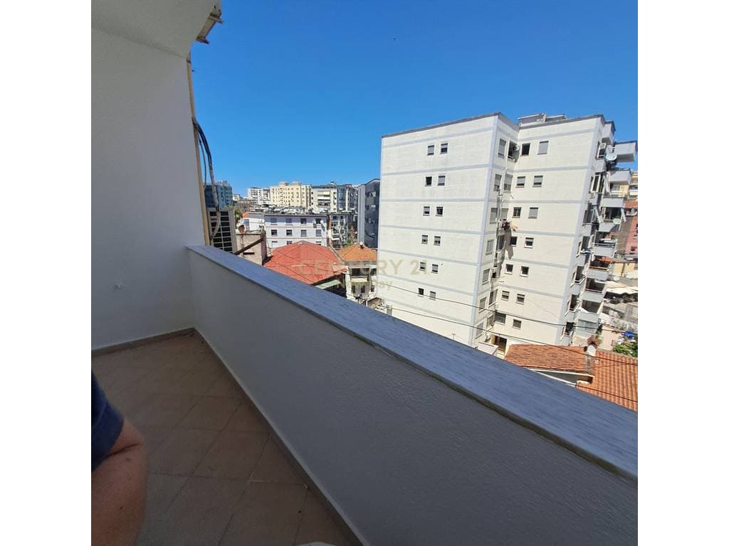 Apartament 1+1 me Qira në Qendër, Totalisht i Rinovuar 2