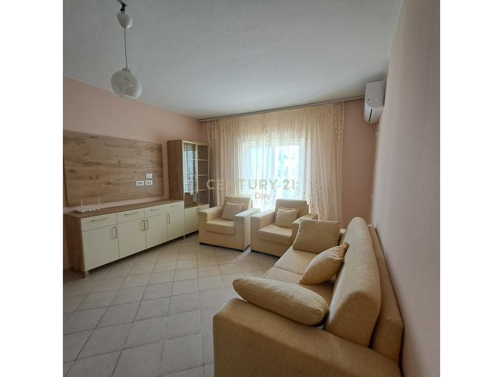 Apartament 1+1 me Qira në Qendër, Totalisht i Rinovuar 3