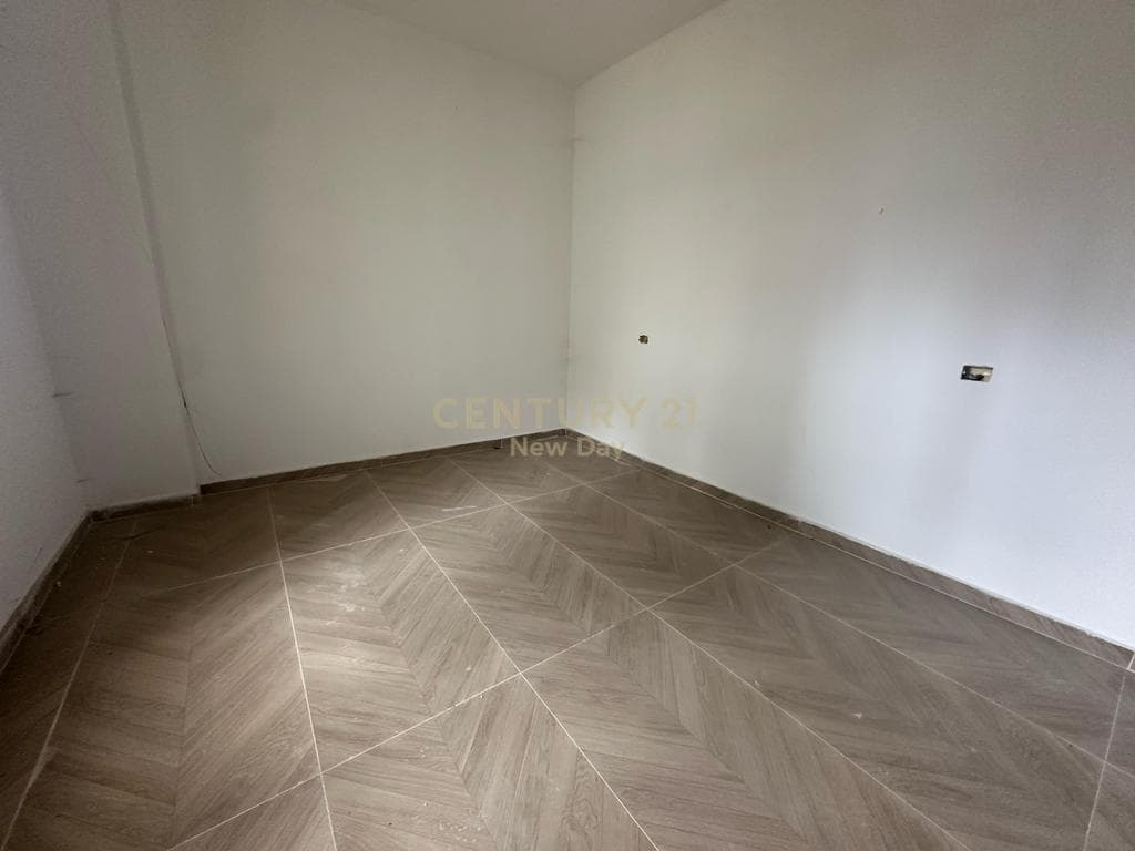 Apartament 1+1 Për Shitje në Mali i Robit, Durrës 4
