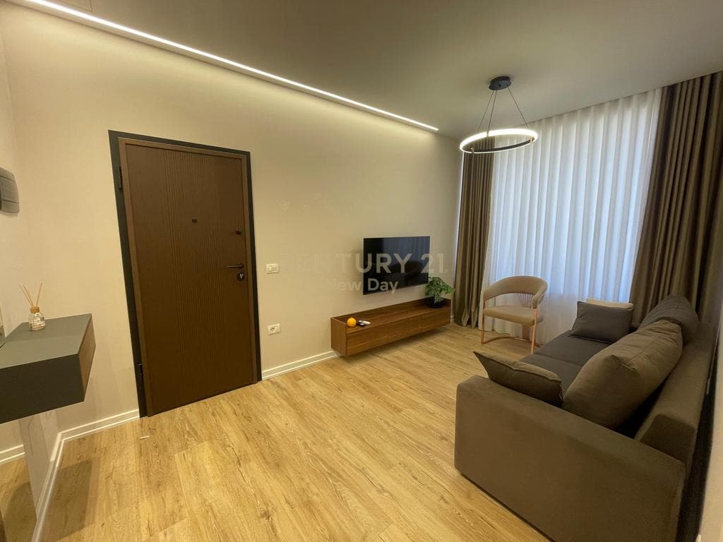 JEPET ME QIRA APARTAMENT 1+1 ME OBORR + PISHINE NE ARAPAJ!