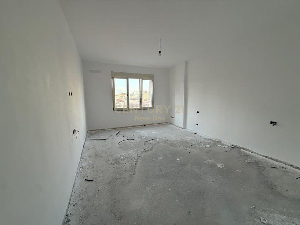 Apartament 2+1+2 per shitje. 3