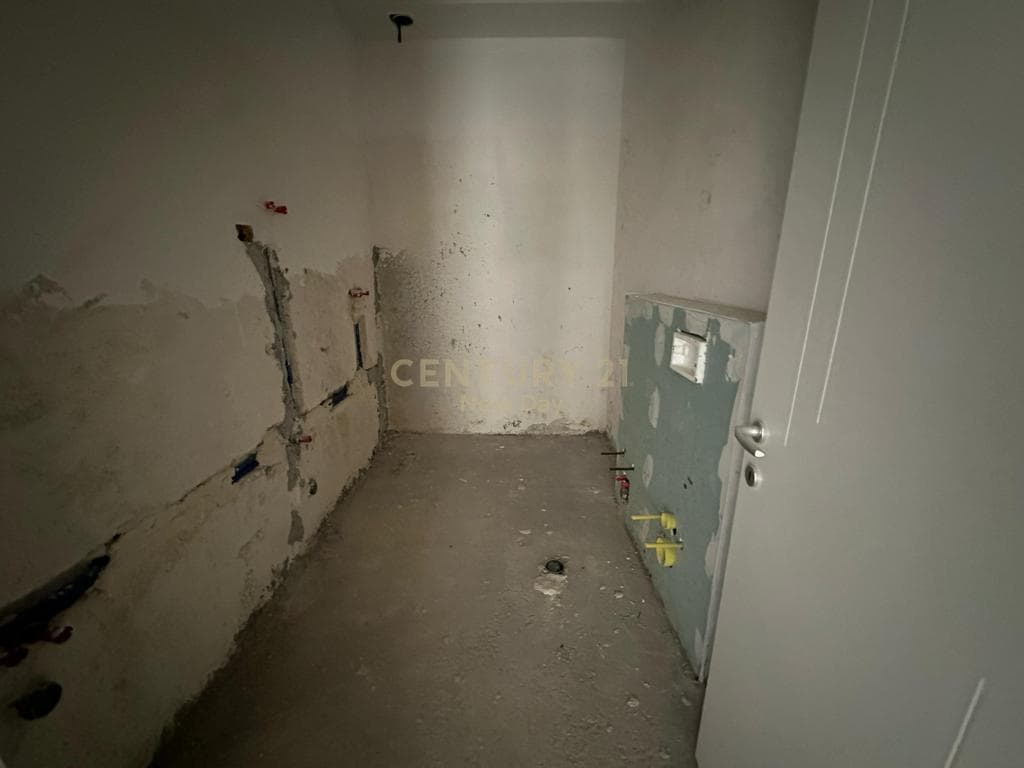 Apartament 1+1 Për Shitje në Mali i Robit, Durrës