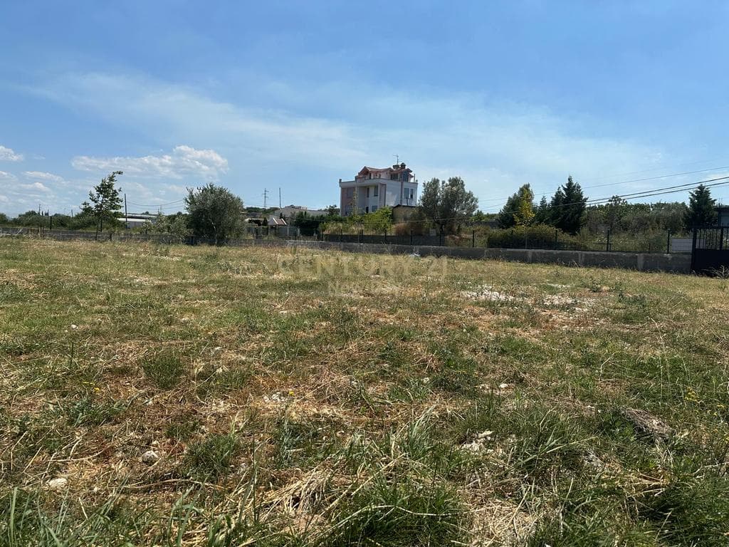 Tokë Shitje prane Vinea Resort Durrës, 270000€ | 4648 m²