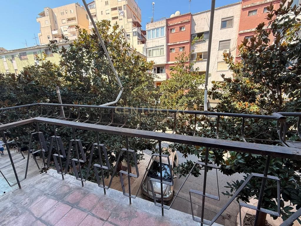 Apartament 1+1 i Mobiluar në Qendër, Pranë Gjykatës 2