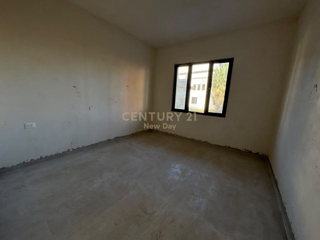 Apartament 1+1 Për Shitje në Rezidencen Oriental Golem, Durrës 2