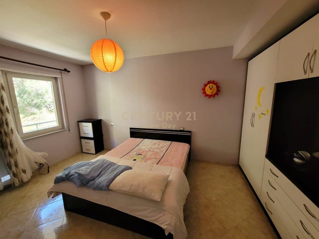 Shitet Apartament 2+1 me pamje Deti ne Currila 330,000€ | 110 m² 3