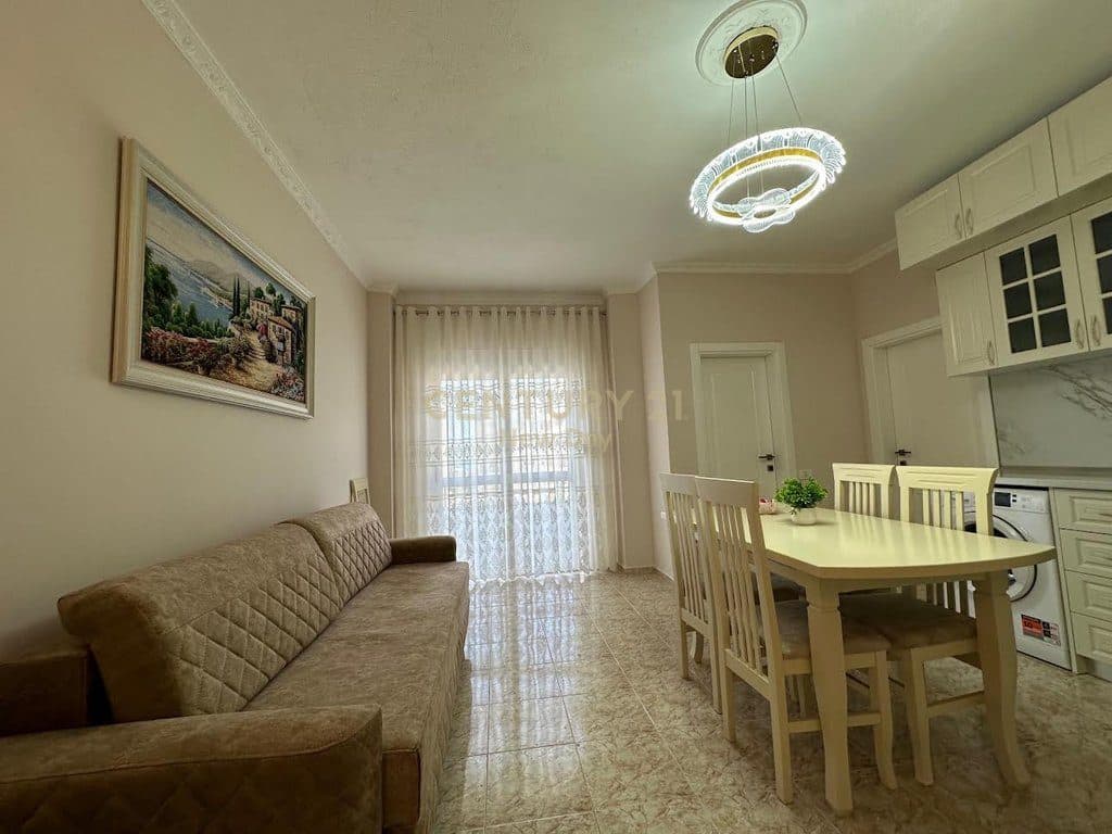 Apartament me qira në plazh, pranë Kompleksit Florida 3