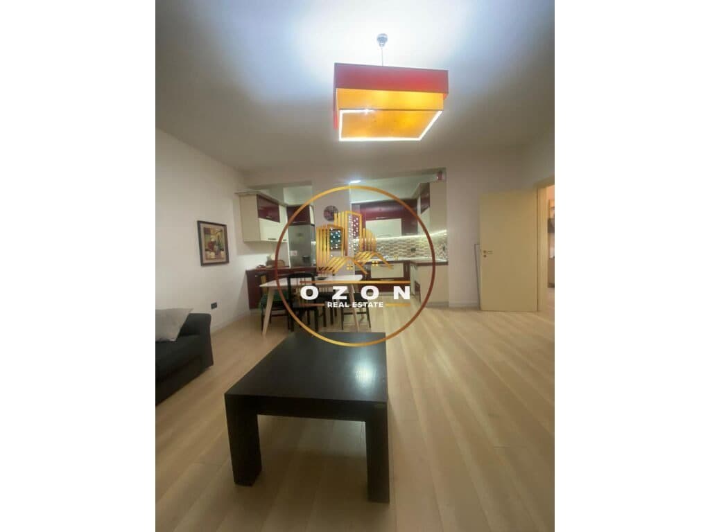 Shitet Apartament 2+1 me Post Parkimi tek Rruga e Kosovarëve! 4