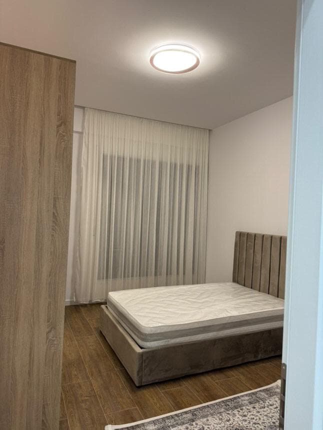 Apartament 2+1+2 për qira, i pa banuar më parë tek ish Sheshi Shqiponja! 4