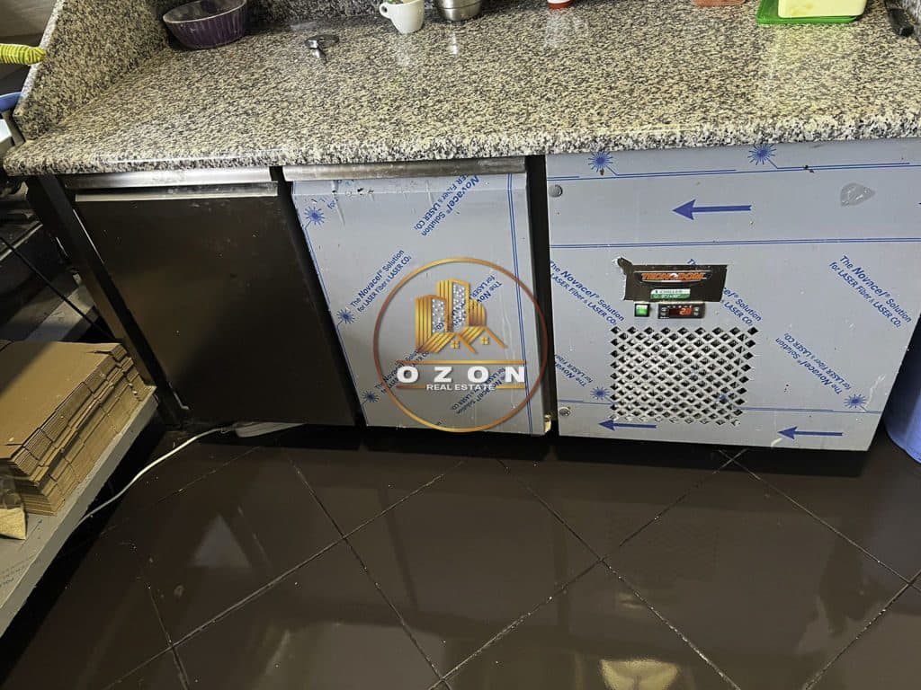 SHITET BIZNESI PICERI, TEK “21 DHJETORI”!!! 3