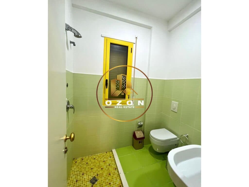 Shitet Hotel në Orikum, Vlorë! 3
