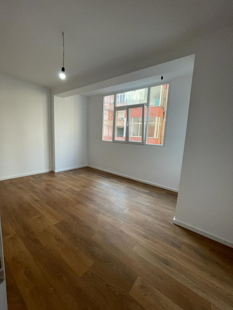 SHITET APARTAMENT 1+1, PRANE FAKULTETIT TE GJUHEVE TE HUAJA! 3