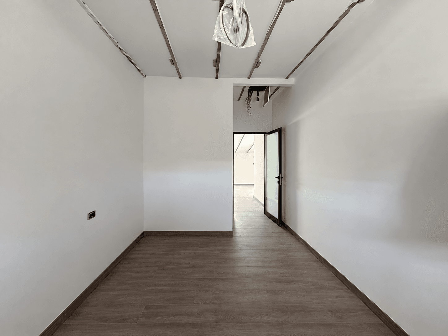 Apartament 1+1 për shitje tek Shallvaret! 4