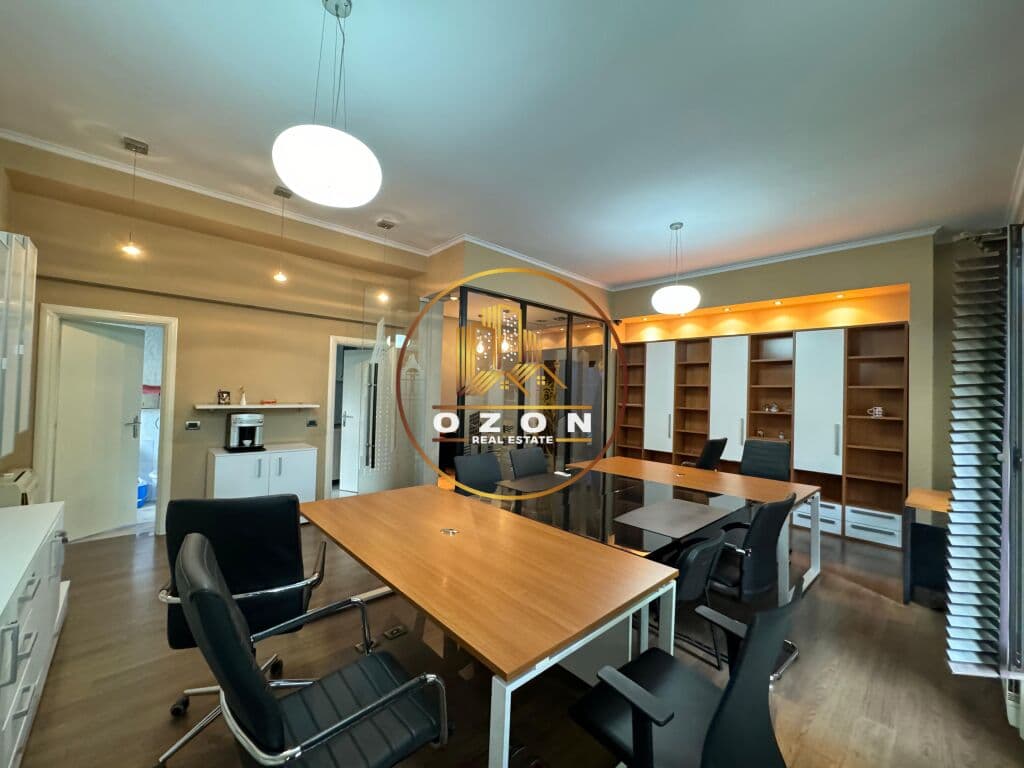 Ambient Biznesi me Qira tek Ish Ekspozita,1500€/muaj i Diskutueshëm! 2