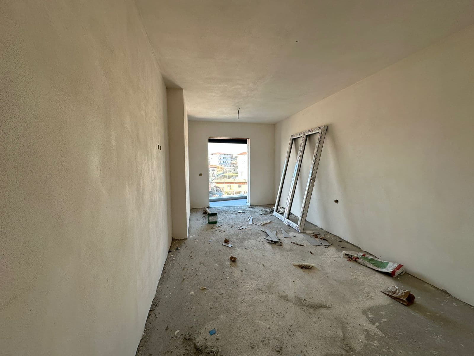 Apartament 2+1 për shitje tek Bridge Side Residence, Paskuqan! 4