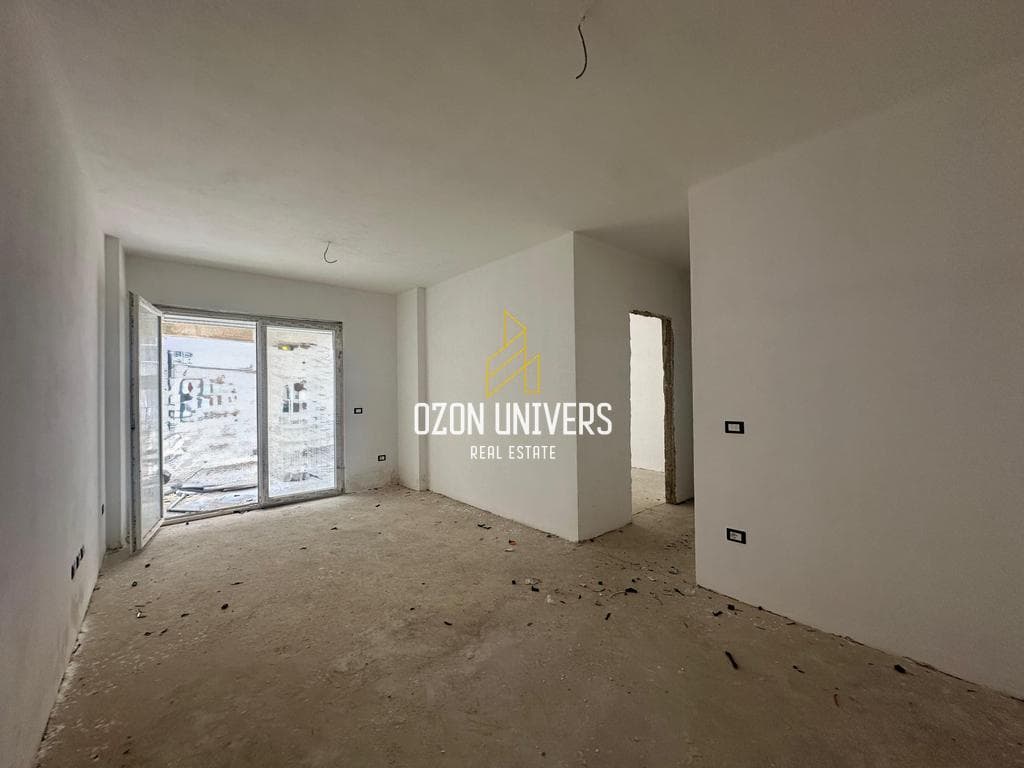 Apartament 2+1+Verandë për shitje tek Univers City Residence, pranë QTU-së!