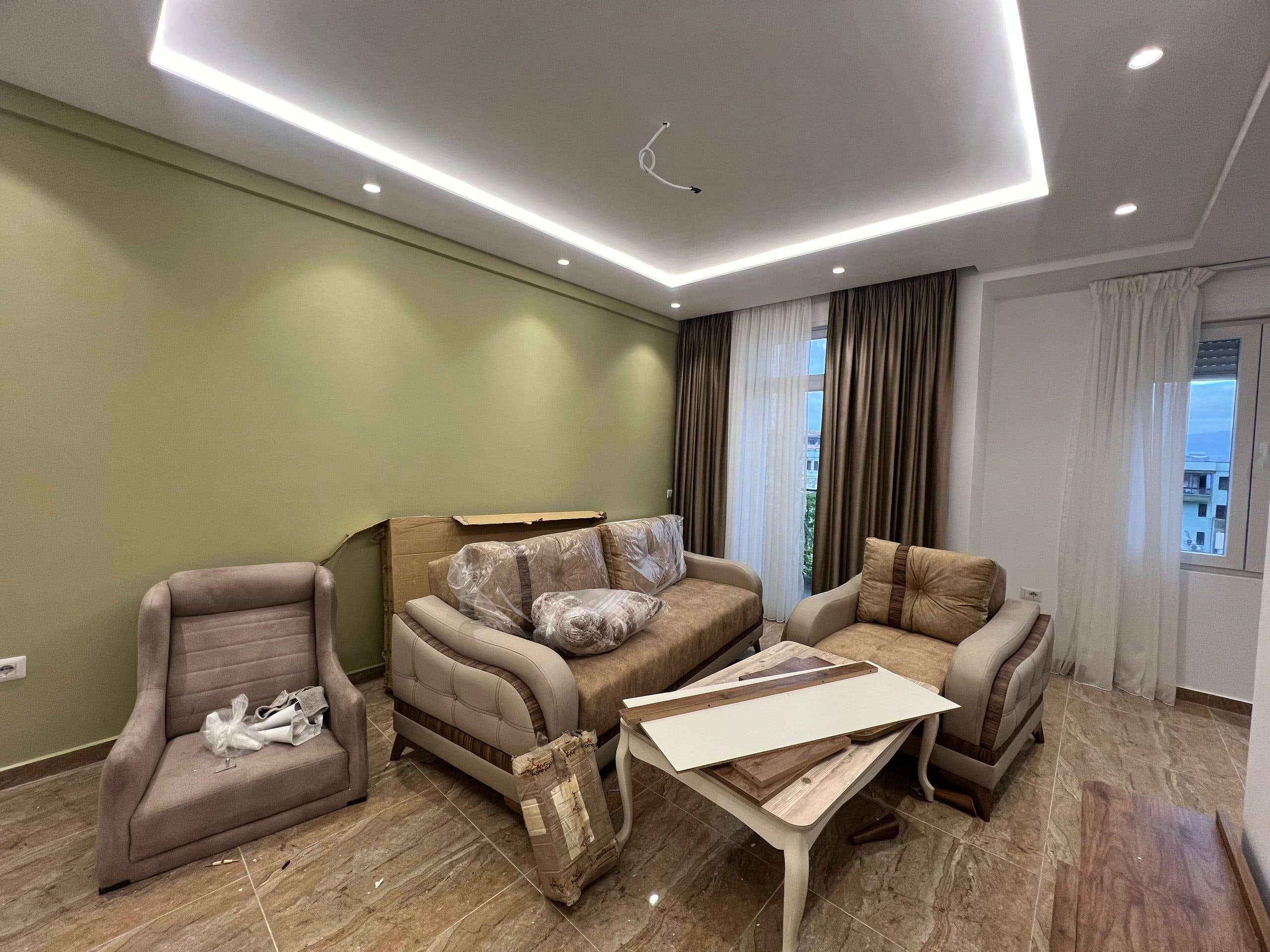 Shitet apartament 2+1+2 tek 5 Maji!