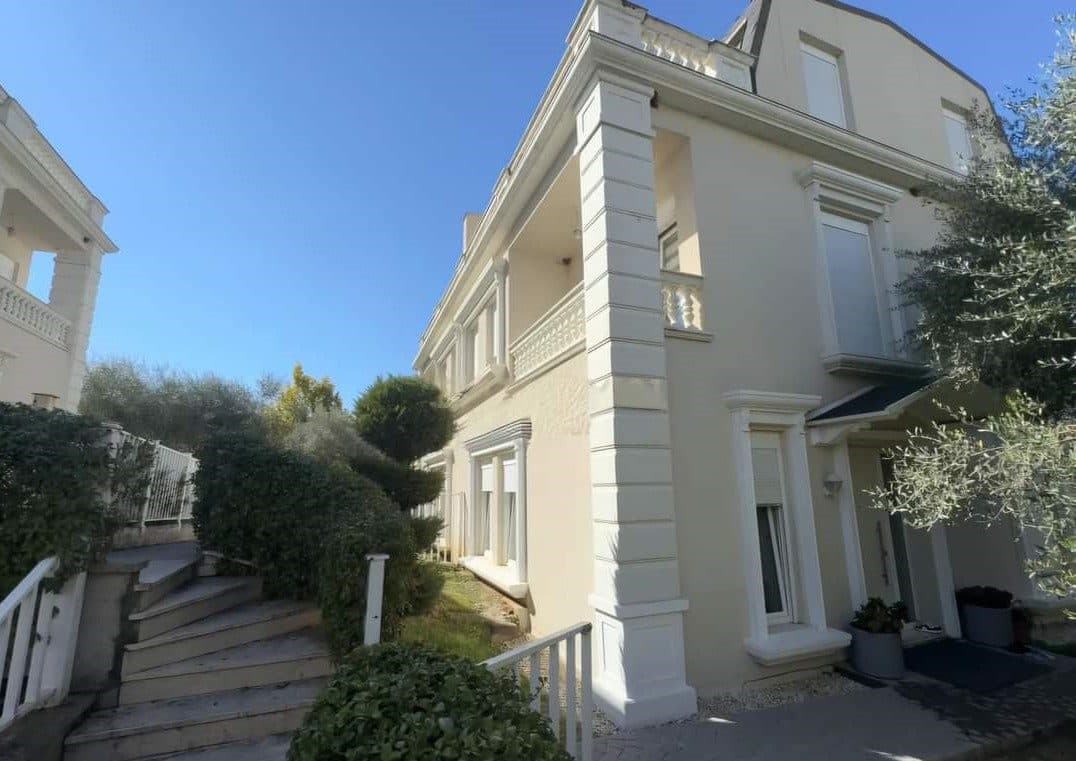 Vilë për Qira tek White House Residence! 3